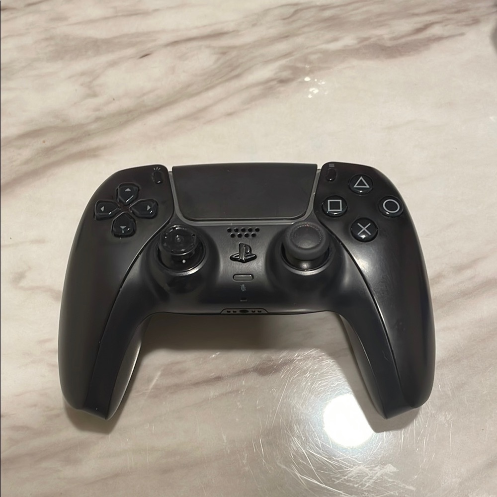 Sony Black VR Controller with Ergonomic Design